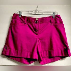 White House Black Market Fuchsia shorts. Sz 4
